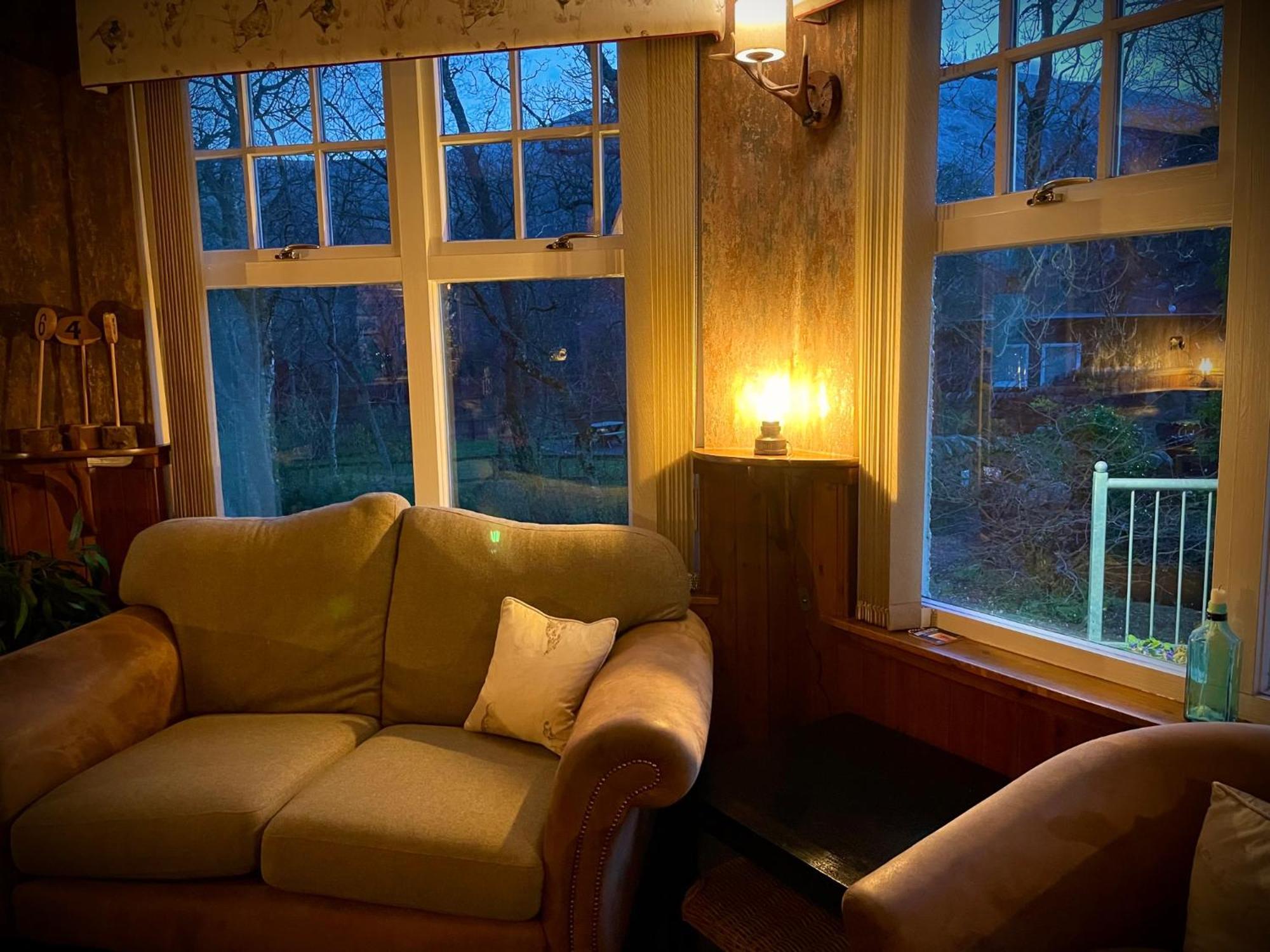 Glen Clova Hotel & Luxury Lodges Millton of Clova Bagian luar foto