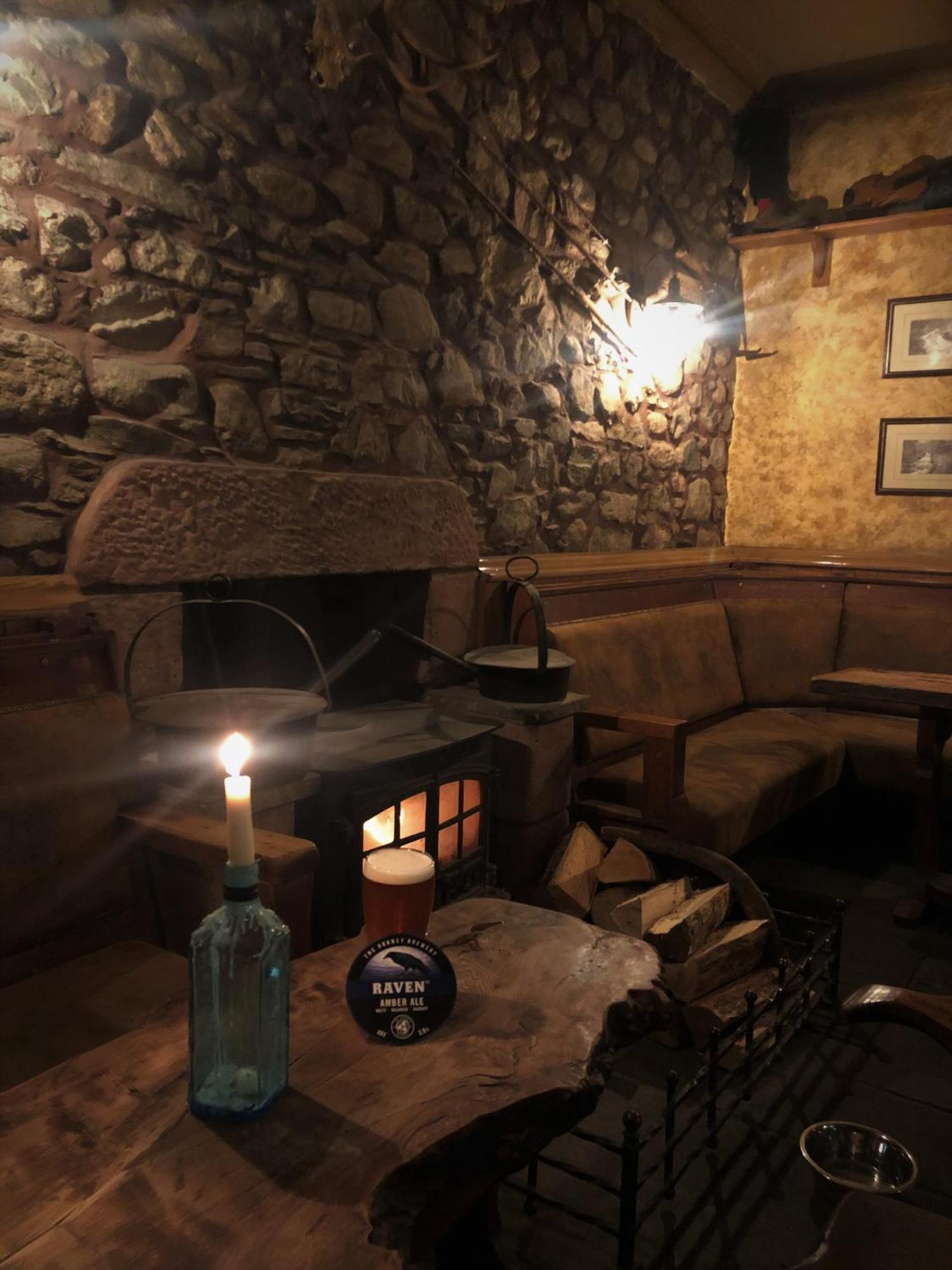 Glen Clova Hotel & Luxury Lodges Millton of Clova Bagian luar foto