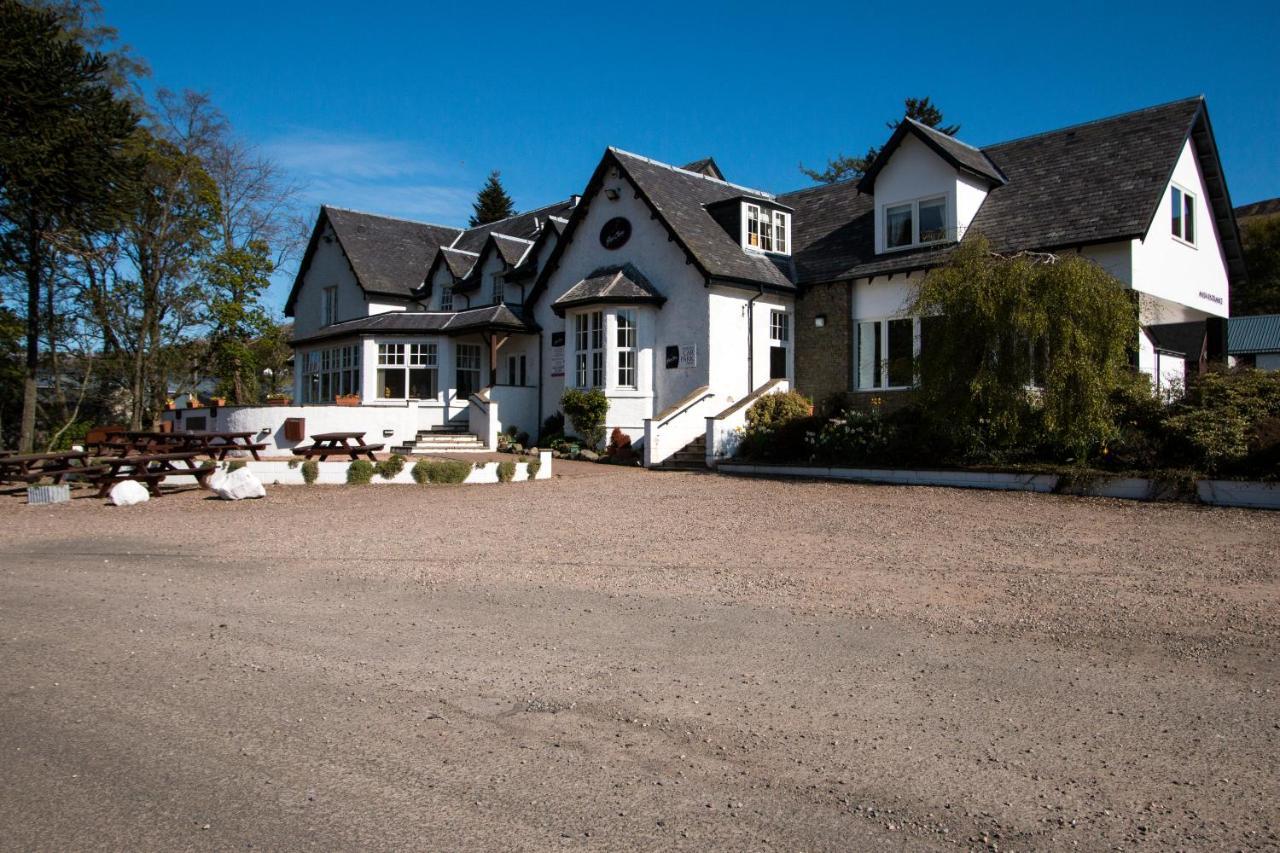 Glen Clova Hotel & Luxury Lodges Millton of Clova Bagian luar foto